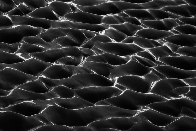 Dark Ripples