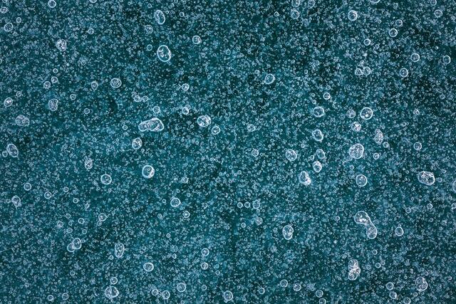 Winter Bubbles
