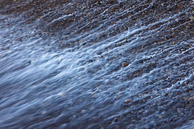 Trailing Waves