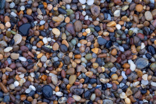 Wee Pebbles