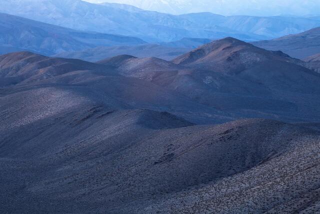 Sweeping Mountains